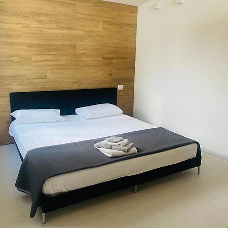 شقة Residenza Piazzetta San Michele-Loft أريتسو المظهر الخارجي الصورة