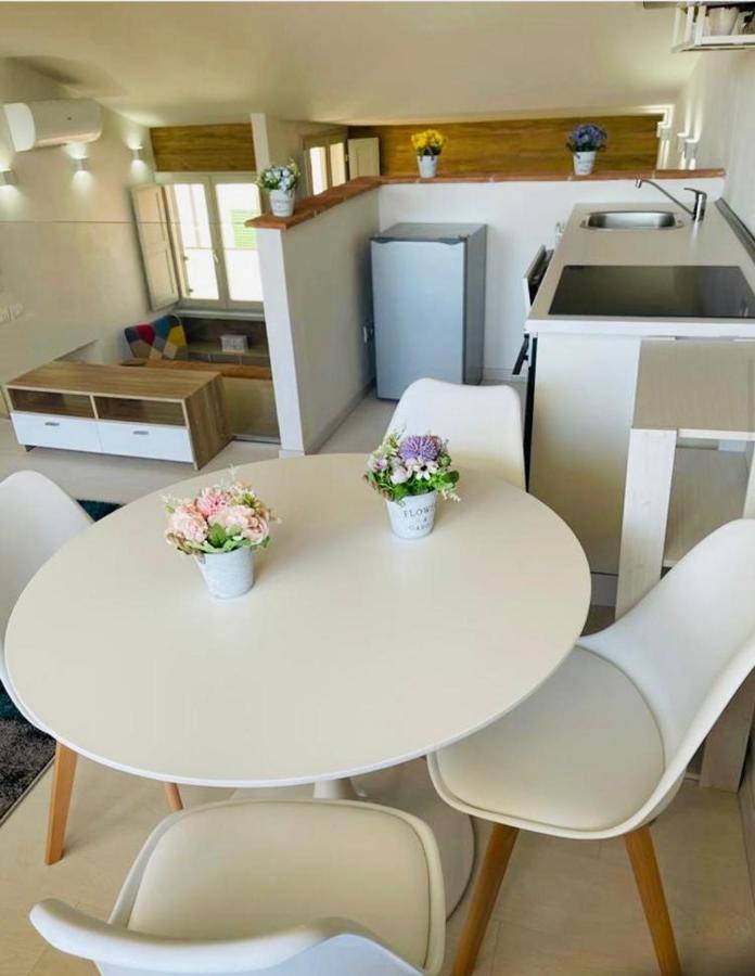 شقة Residenza Piazzetta San Michele-Loft أريتسو المظهر الخارجي الصورة