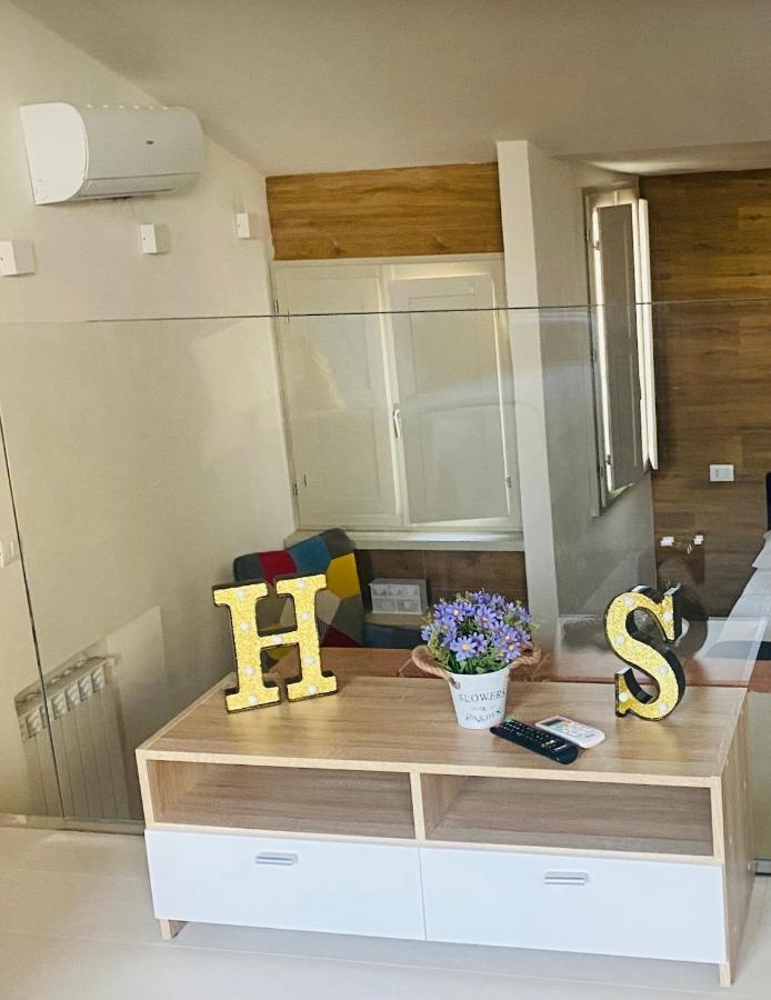 شقة Residenza Piazzetta San Michele-Loft أريتسو المظهر الخارجي الصورة